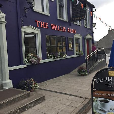 Hotel Wallis Arms Sráid an Mhuilinn Exterior foto